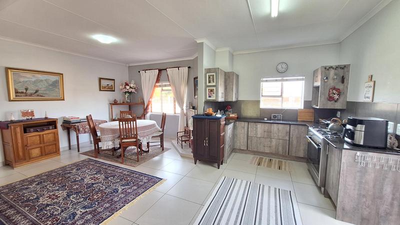 2 Bedroom Property for Sale in Die Eiland Western Cape